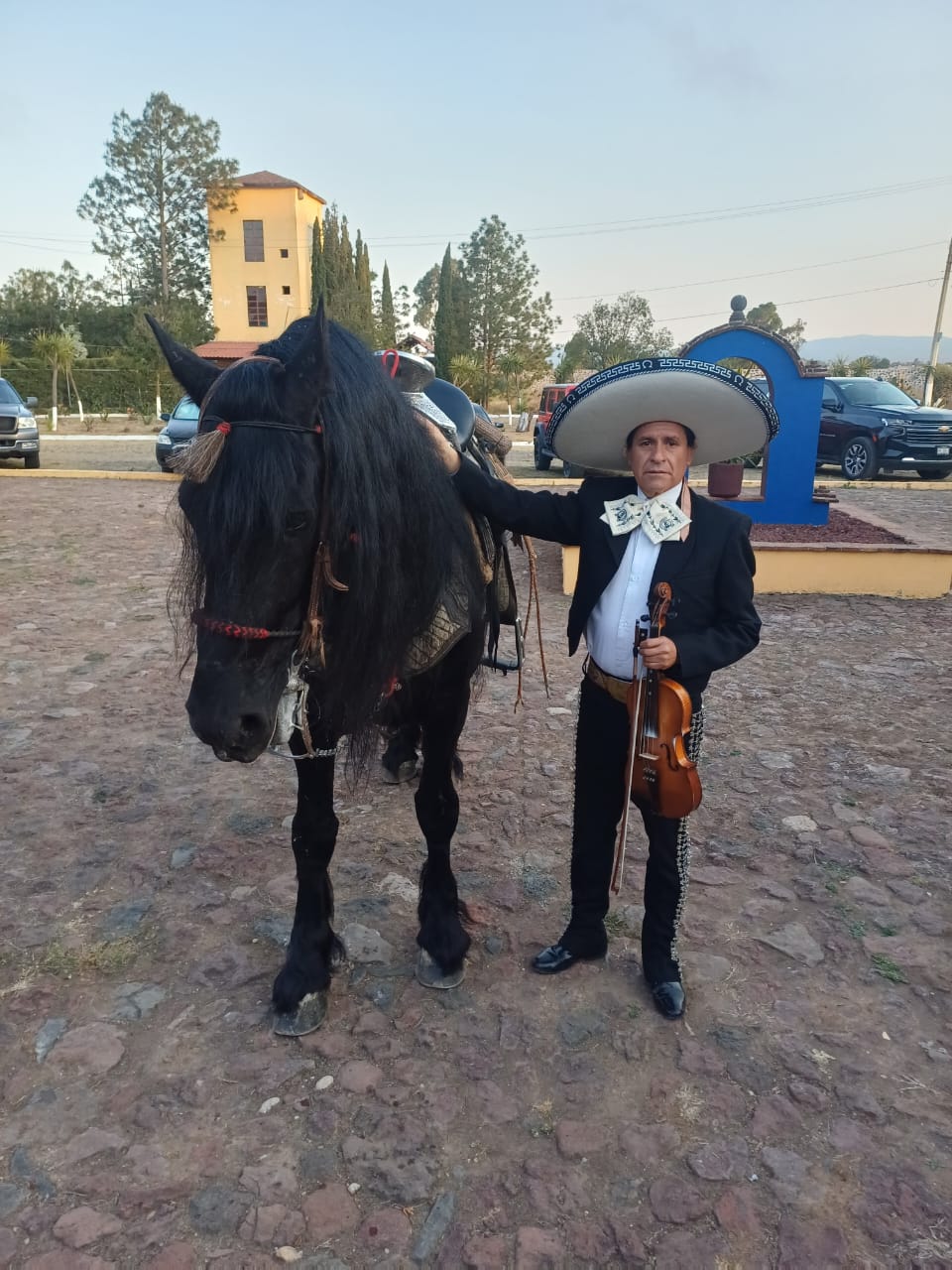 Guillermo Islas ( memo)